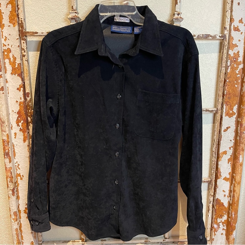 Newton Trading Black suede like long sleeve with stretch shirt shacket